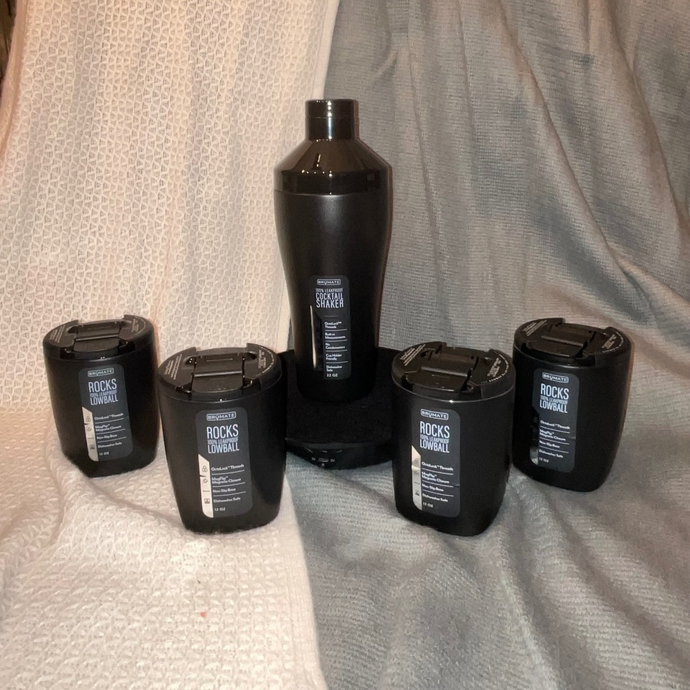 Brumate Cocktail Shaker with 4 Rocks Tumblers Set